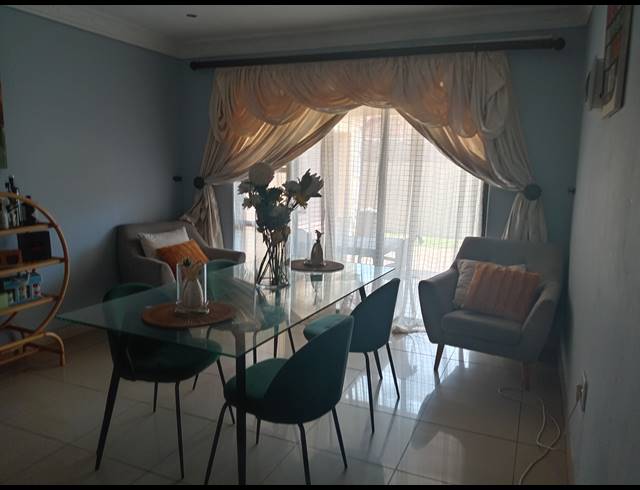 4 BEDROOM FREEHOLD FOR SALE IN DAWN PARK